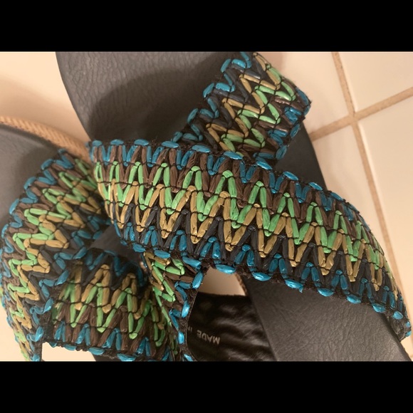 New York and Company blue and multicolor wedges - Picture 3 of 5